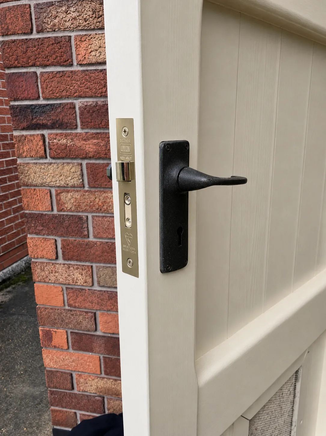 Secupro security and locksmith work in Hull