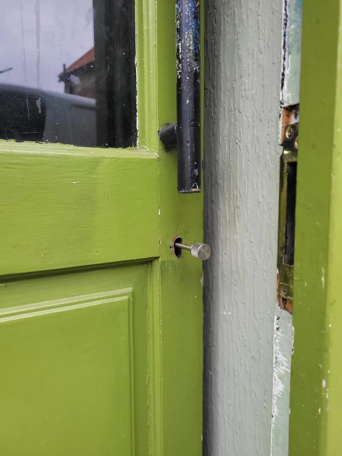 Non-Destructive Entry by Secupro, Hull